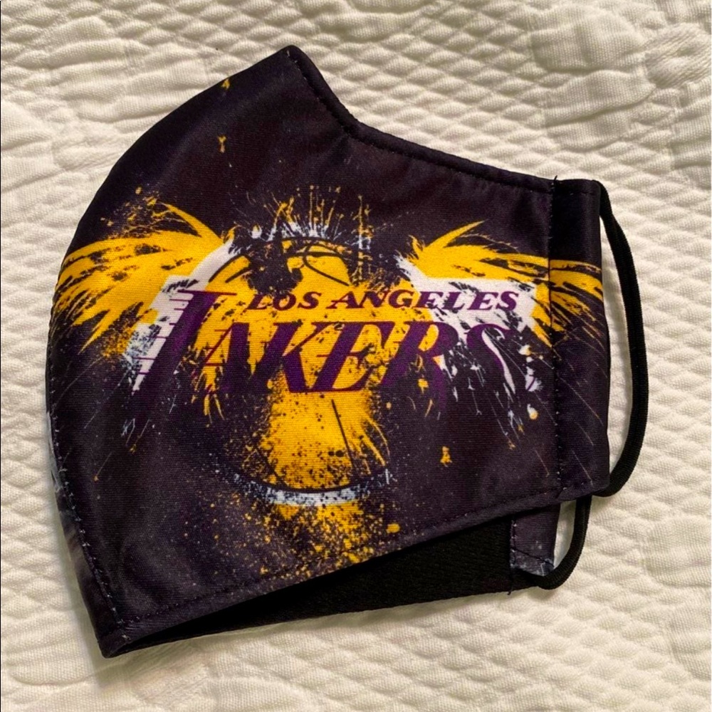 Adult face mask